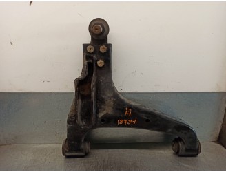 Recambio de brazo suspension inferior delantero izquierdo para ssangyong rodius 2.7 turbodiesel cat referencia OEM IAM 445012100