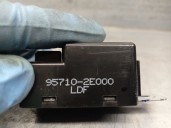 Recambio de modulo electronico para kia carens iv 1.6 gdi referencia OEM IAM 957102E000  