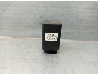 Recambio de rele para kia carens iv 1.6 gdi referencia OEM IAM 952402W100  