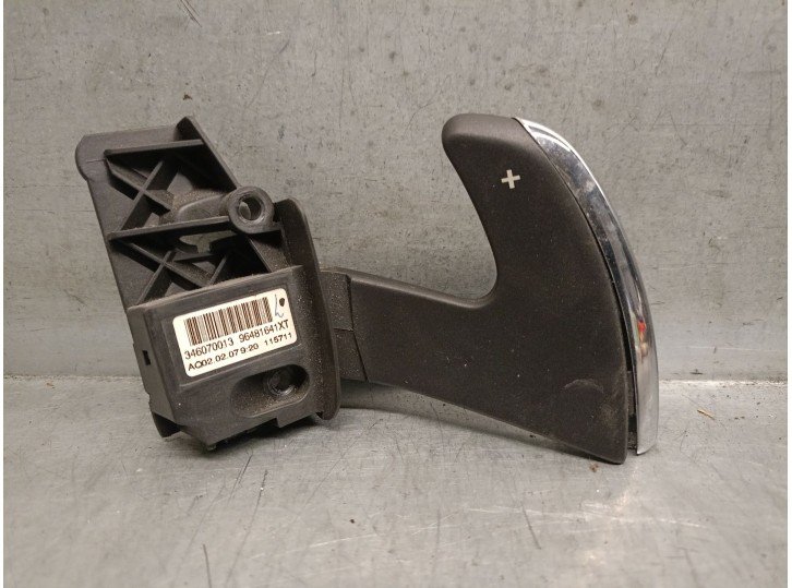 Recambio de mando volante para citroën c4 picasso i monospace (ud_) 1.6 hdi referencia OEM IAM 96481641XT 6242N6 