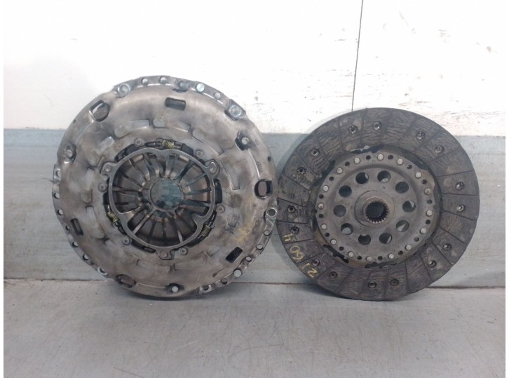 Replacement clutch kit for Ford Transit Van (FA_ _) 2.2 TDCi OEM IAM reference 6C117563BC 1710480 LUK