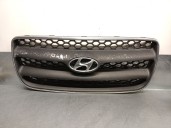 Replacement front grille for Hyundai Santa Fe II OEM IAM reference 865612B010 865612B010 