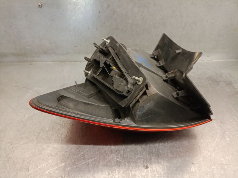 Recambio de piloto trasero izquierdo para bmw x1 (e84) sdrive 18 d referencia OEM IAM 63212992477 63212992477 