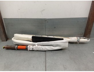 Recambio de airbag lateral delantero derecho para kia carens iv 1.6 gdi referencia OEM IAM 85020A4000 85020A4000 