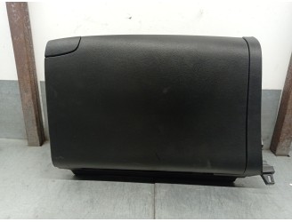 Recambio de guantera para kia carens iv 1.6 gdi referencia OEM IAM 84761A4000 84761A4000 