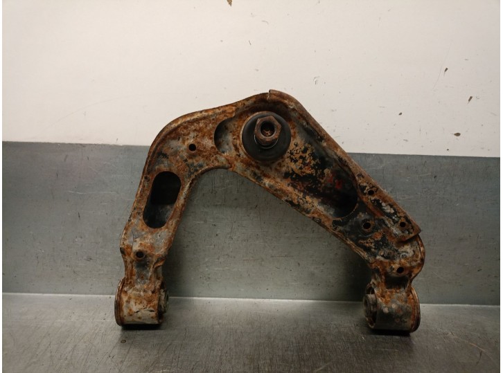 Recambio de brazo suspension superior delantero izquierdo para nissan pathfinder (r51) 2.5 dci diesel cat referencia OEM IAM 545