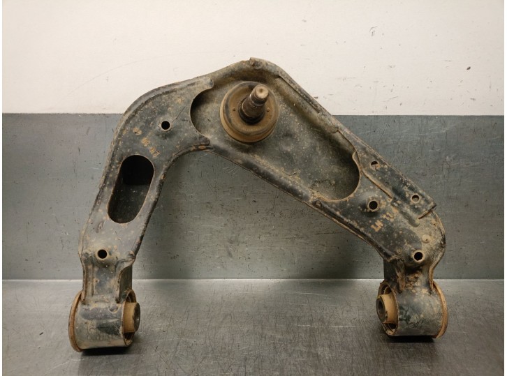 Recambio de brazo suspension superior delantero izquierdo para nissan pathfinder (r51) 2.5 dci diesel cat referencia OEM IAM 545