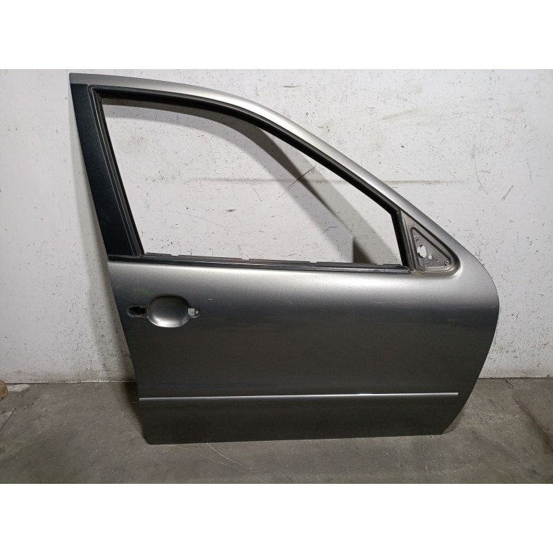 Recambio de puerta delantera derecha para seat leon (1m1) 1.9 tdi referencia OEM IAM 1M0831056M 1M0831056M 