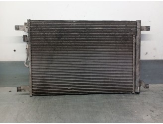 Recambio de condensador / radiador aire acondicionado para volkswagen touran (5t1) 2.0 tdi referencia OEM IAM 5WA816411A 5WA8164