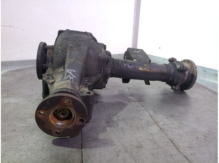 Recambio de diferencial delantero para nissan terrano (wd21) 2.7 td referencia OEM IAM 3850008GB0 3850008GT7 