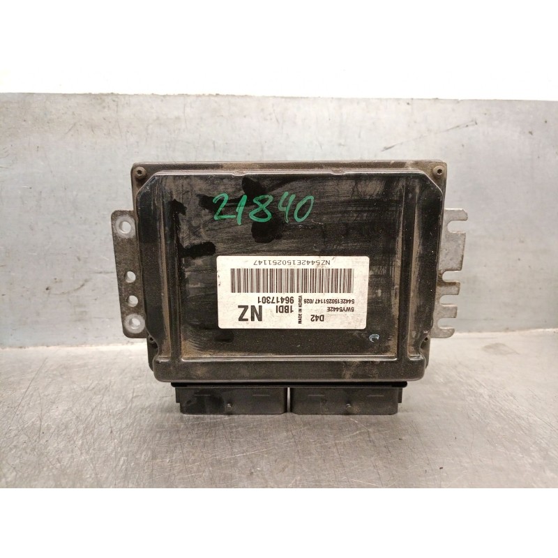 Recambio de centralita motor uce para chevrolet matiz (m200, m250) 1.0 referencia OEM IAM 96417301  5WY5442E