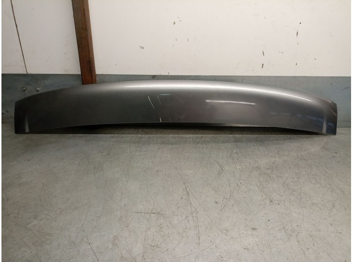 Recambio de aleron trasero para volkswagen touareg (7la, 7l6, 7l7) 5.0 v10 tdi referencia OEM IAM 7L6827933C 7L6827991 