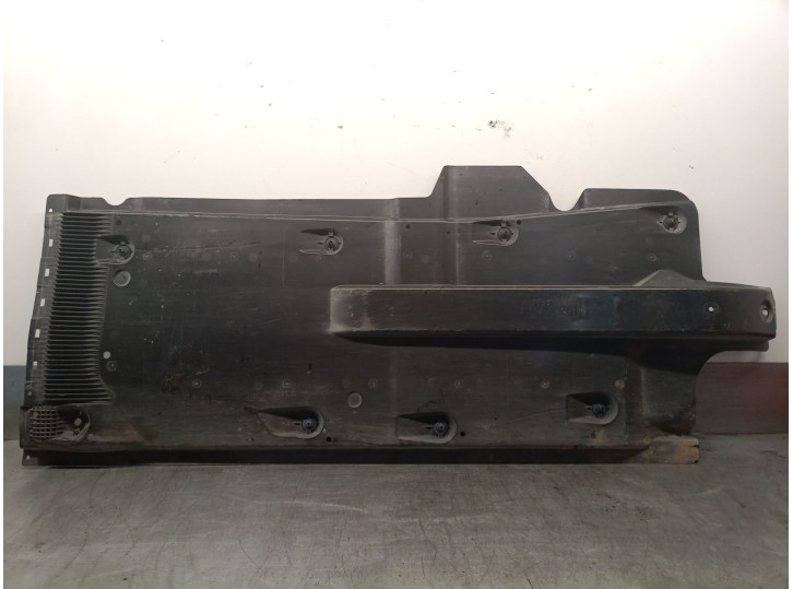 Replacement engine undertray for Skoda Rapid Spaceback (NH1) 1.6 TDi OEM IAM reference 6RA825201 6RA825201 SIMOLDES