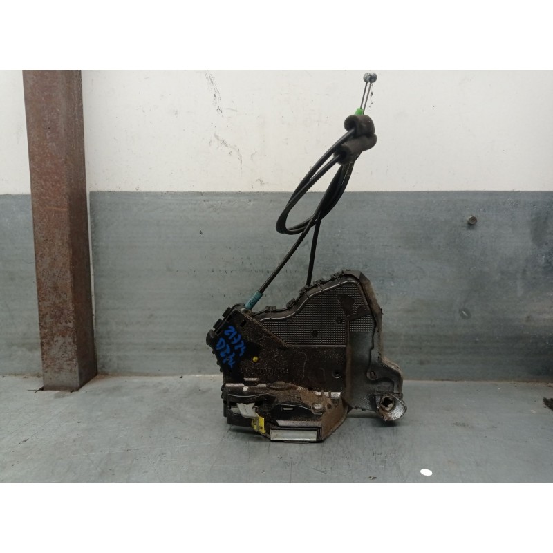 Recambio de cerradura puerta delantera izquierda para lexus ct (zwa10_) 200h (zwa10_) referencia OEM IAM 6904042241 6904042241 