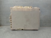 Recambio de caja reles / fusibles para lexus ct (zwa10_) 200h (zwa10_) referencia OEM IAM 8273076020A  