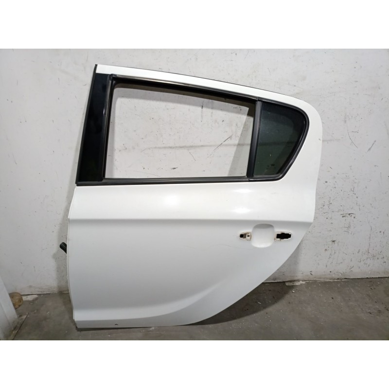 Recambio de puerta trasera izquierda para hyundai i20 i (pb, pbt) 1.2 referencia OEM IAM 770034P000 770034P000 