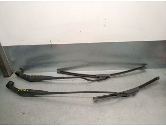 Recambio de brazo limpia delantero derecho para hyundai i20 i (pb, pbt) 1.2 referencia OEM IAM 983601J000 983501J000 