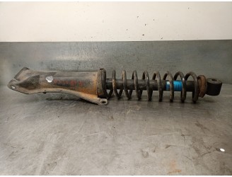 Replacement rear right shock absorber for Audi 80 B4 Avant (8C5) 1.9 TDI OEM IAM reference 8A5513029P 8A5513029P 