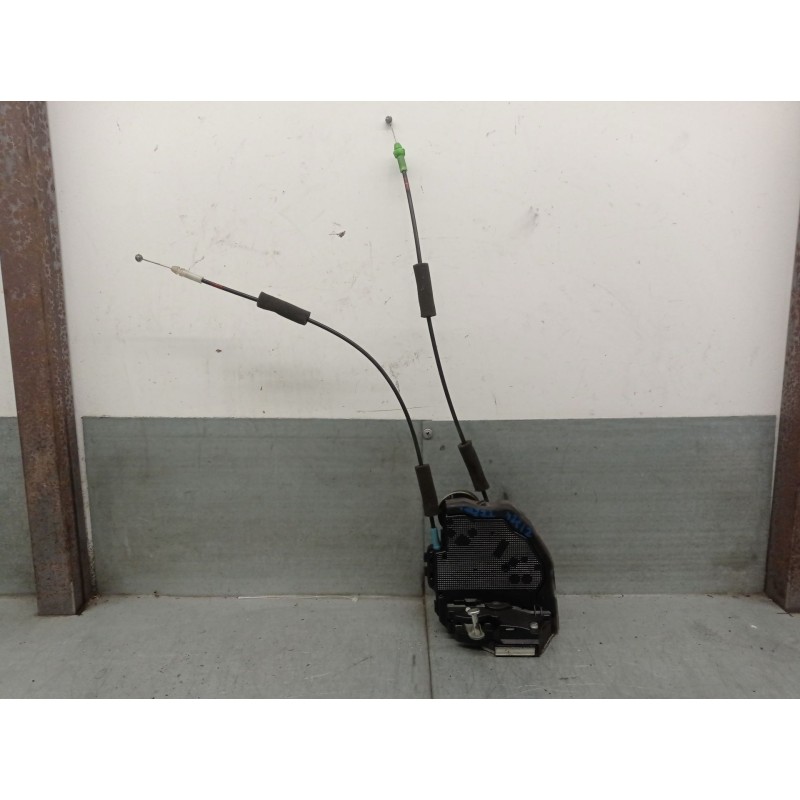 Recambio de cerradura puerta trasera izquierda para lexus ct (zwa10_) 200h (zwa10_) referencia OEM IAM 6906033131 6906033131 