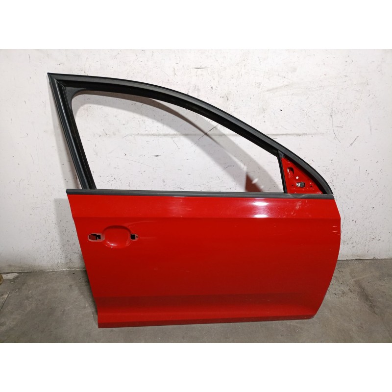 Recambio de puerta delantera derecha para skoda rapid spaceback (nh1) 1.6 tdi referencia OEM IAM  5JA831052C 