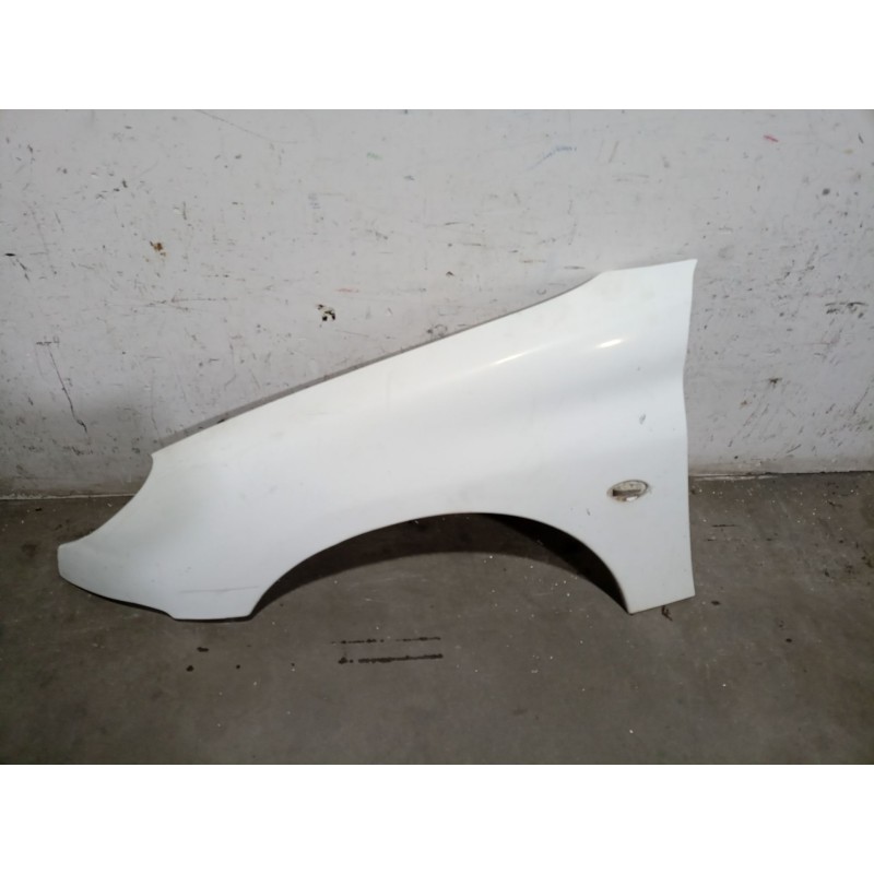 Recambio de aleta delantera izquierda para peugeot 206 hatchback (2a/c) 1.4 i referencia OEM IAM  7840J4 