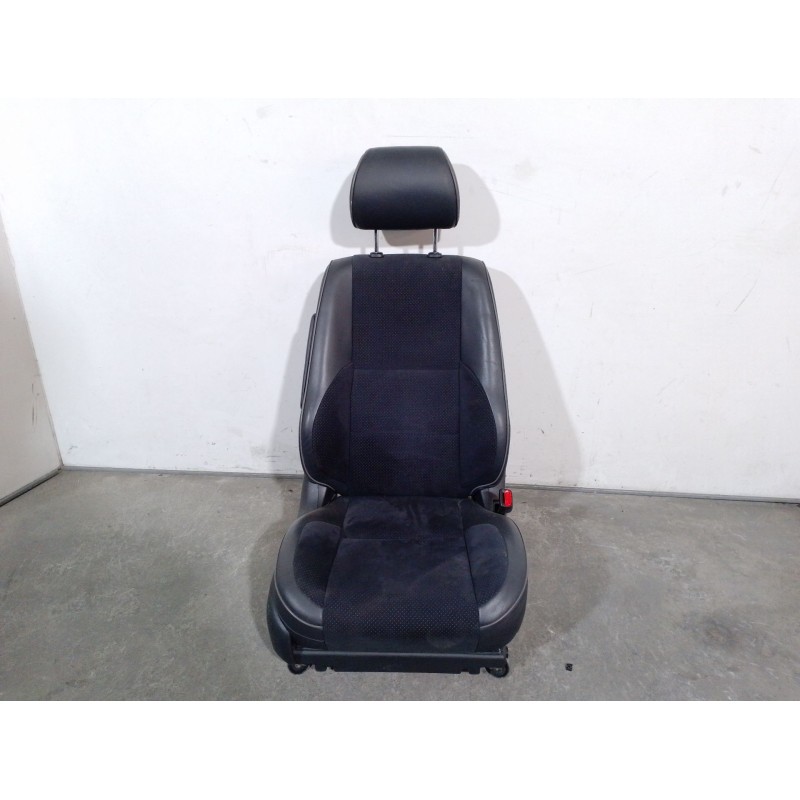 Recambio de asiento delantero derecho para lexus is i (_e1_) 200 (gxe10) referencia OEM IAM   