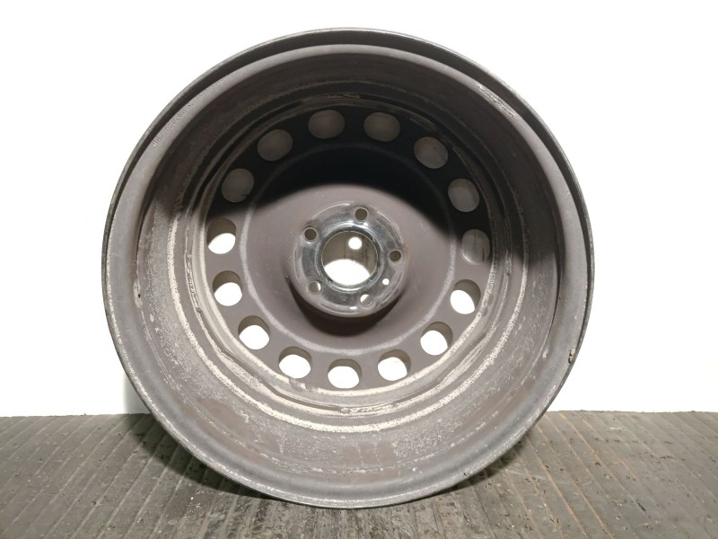 Recambio de llanta para peugeot expert furgón pro standard referencia OEM IAM 9806106780 R167JX16H2ET46 