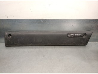 Recambio de moldura para renault master ii furgoneta (fd) 2.5 dci referencia OEM IAM 7701692581 7701692581 