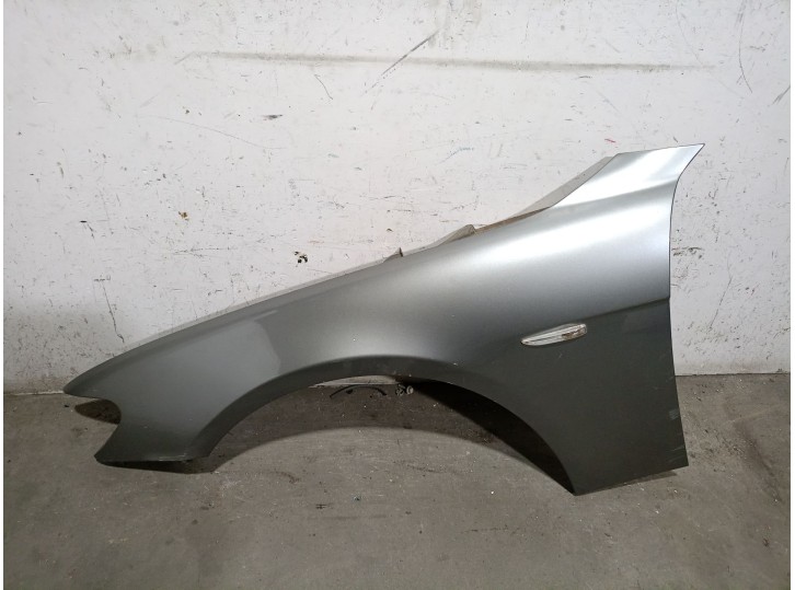 Recambio de aleta delantera izquierda para bmw 7 (e65, e66, e67) 730 ld referencia OEM IAM   