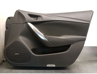 Recambio de guarnecido puerta delantera derecha para mazda 6 sedán (gj, gl) 2.2 d (gj2fp) referencia OEM IAM GHP96843X GMG668420