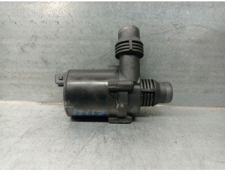 Recambio de bomba agua para bmw x5 (e70) xdrive 35 d referencia OEM IAM 64119197085 64119197085 702078340 PIERBURG
