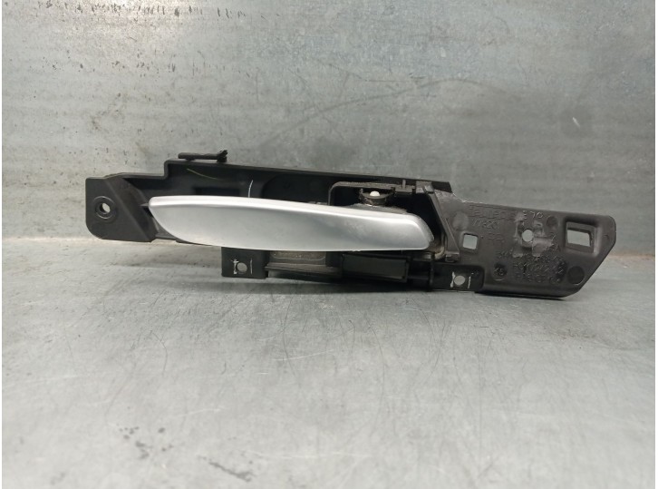 Recambio de maneta interior trasera derecha para bmw x5 (e70) xdrive 35 d referencia OEM IAM 5141713729805 5141713729805 