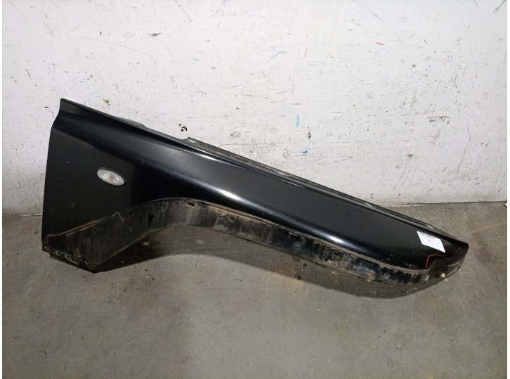 Recambio de aleta delantera derecha para ssangyong korando (kj) 2.9 td referencia OEM IAM  5182106100 