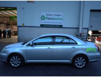 toyota avensis sedán (_t25_) del año 2006