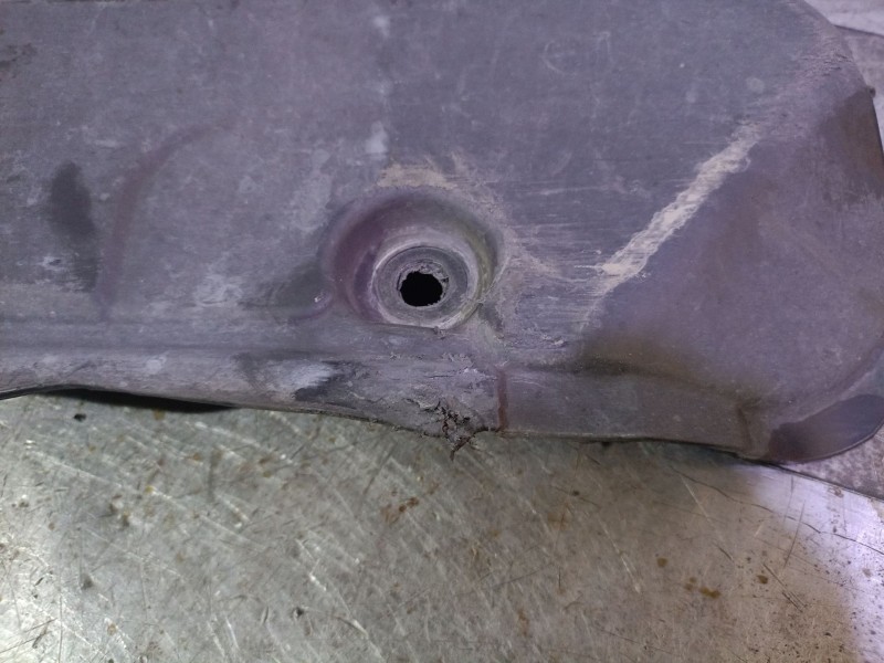 Recambio de cubrecarter para volvo s60 i (384) d5 referencia OEM IAM 30741968 30741968 
