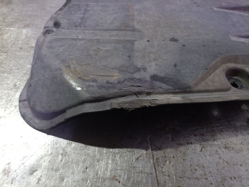 Recambio de cubrecarter para volvo s60 i (384) d5 referencia OEM IAM 30741968 30741968 
