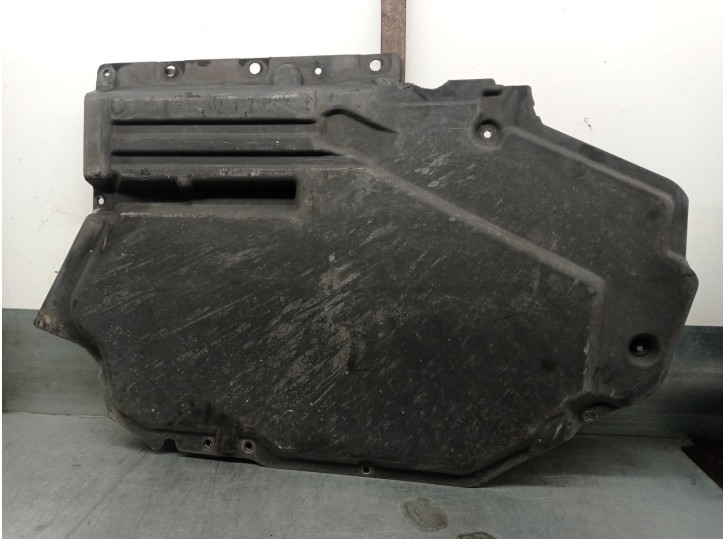 Recambio de cubrecarter para bmw x5 (e70) xdrive 35 d referencia OEM IAM 51757158405 77772210
