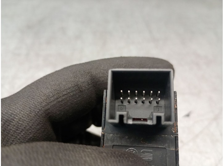 Recambio de palanca freno de mano para seat ateca (kh7, khp) 1.6 tdi referencia OEM IAM 575927225 575927225 