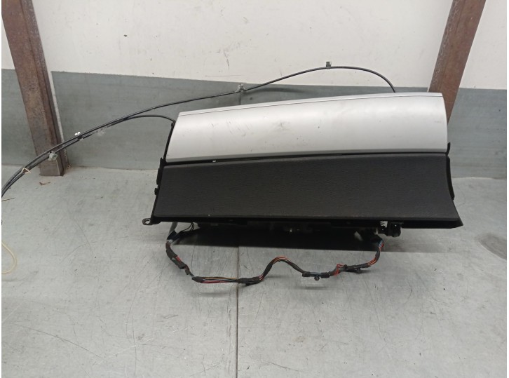 Recambio de guantera para bmw x5 (e70) xdrive 35 d referencia OEM IAM 51167161764 51167161762 