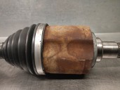 Recambio de transmision delantera izquierda para dodge caliber 2.0 crd referencia OEM IAM P05085224AB 5085224AB 