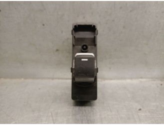 Recambio de mando elevalunas delantero derecho para mazda 6 sedán (gj, gl) 2.2 d (gj2fp) referencia OEM IAM GMM666370 GMM666370 