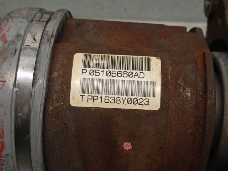Recambio de transmision delantera derecha para dodge caliber 2.0 crd referencia OEM IAM P05105660AD 5105660AD 