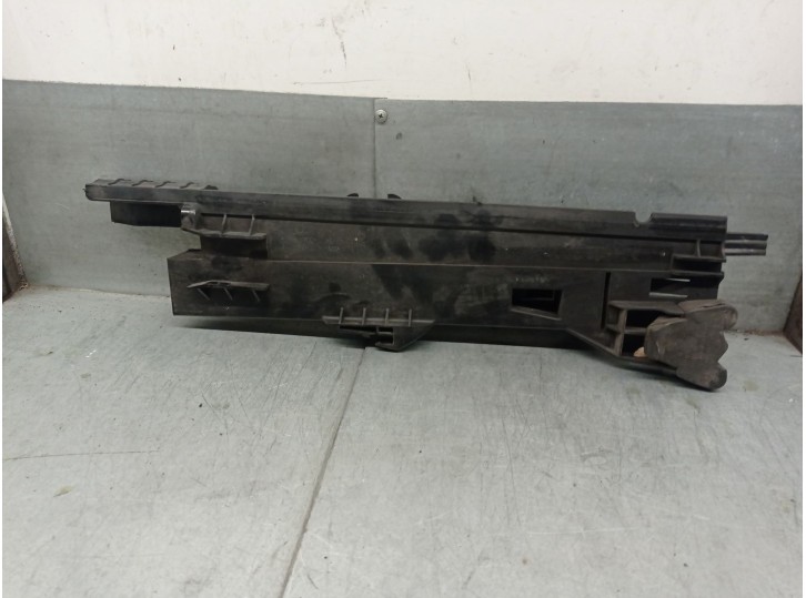 Recambio de moldura para bmw x5 (e70) xdrive 35 d referencia OEM IAM 7799762 R6969001
