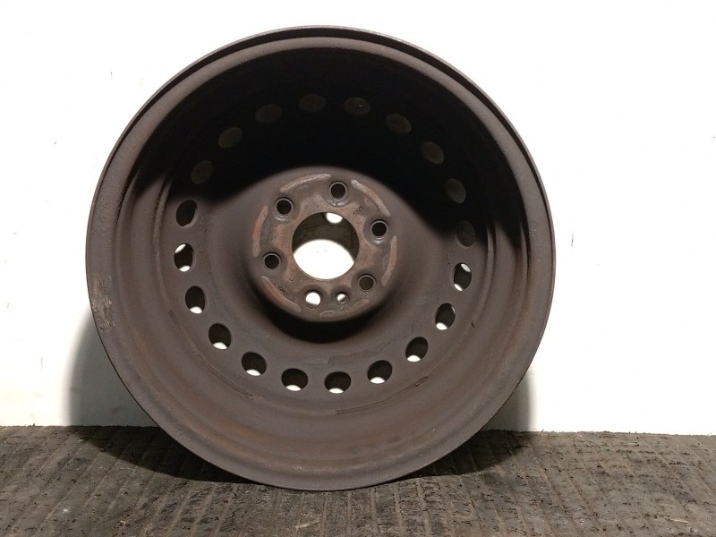 Recambio de llanta para iveco daily vi furgoneta 33s15, 35s15, 35c15 referencia OEM IAM 5801622004 R1661/2JX16H2ET68 