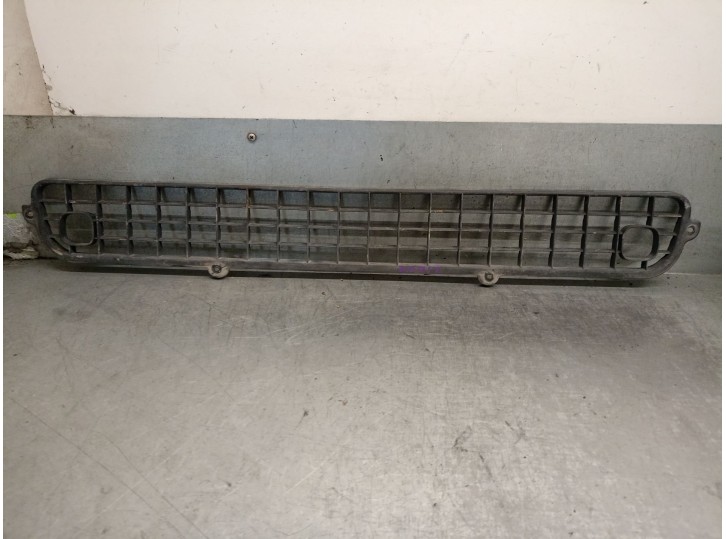 Recambio de rejilla paragolpes delantero para renault premium distribution referencia OEM IAM 5010578350 5010578350 