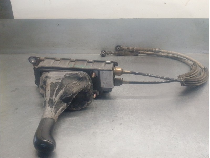 Recambio de palanca cambio para skoda octavia i combi (1u5) 1.9 tdi referencia OEM IAM 1J0711049T 1J0711112E 