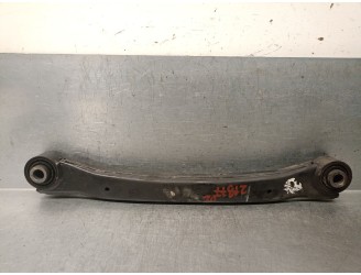 Recambio de brazo suspension superior trasero derecho para hyundai i40 i (vf) 1.7 crdi referencia OEM IAM 551003Z000 551003Z000 