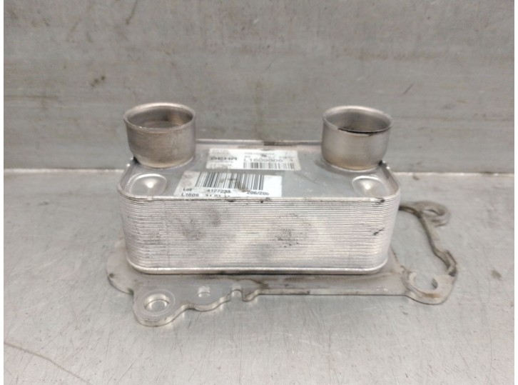 Replacement engine oil cooler for BMW X1 (E84) sDrive 18 D OEM IAM reference 70310369 11427802113 BEHR