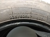 Recambio de neumatico/s para kia carnival / grand carnival iii (vq) 2.9 crdi referencia OEM IAM 23560R17102H LANVIGATOR PERFORMA