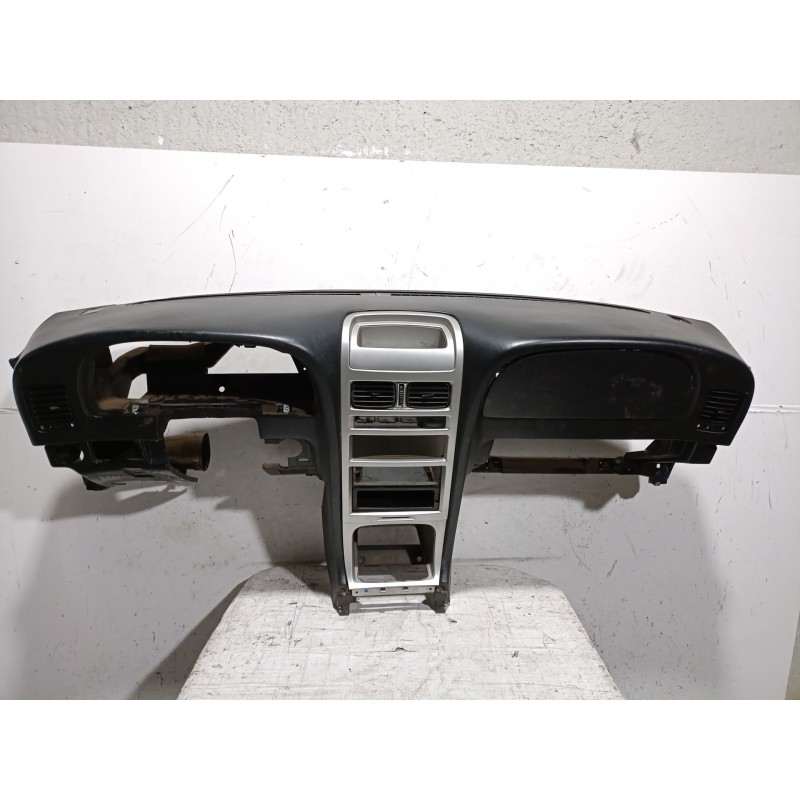 Recambio de salpicadero para ssangyong korando (kj) 2.9 td referencia OEM IAM  7650106307LAO 